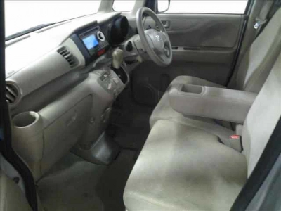 HONDA N BOX +