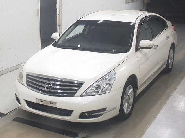 NISSAN TEANA