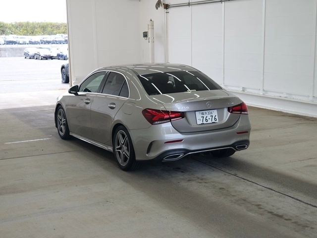 MERCEDES BENZ A CLASS