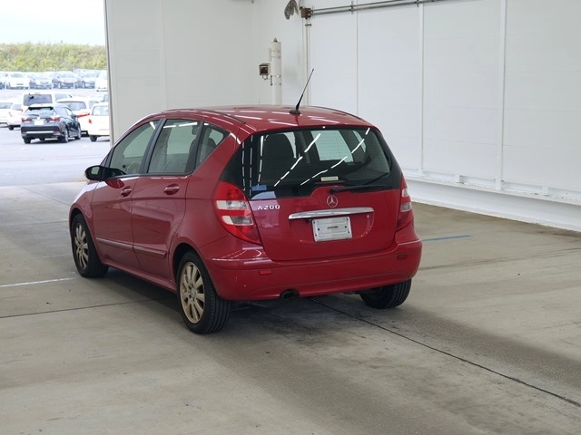 MERCEDES BENZ A CLASS