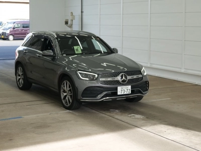 MERCEDES BENZ GLC