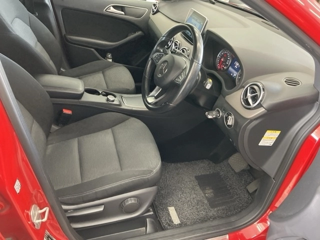 MERCEDES BENZ B CLASS