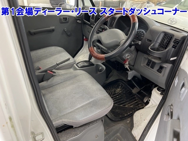 MITSUBISHI MINICAB