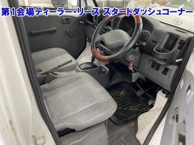 MITSUBISHI MINICAB