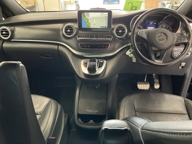 MERCEDES BENZ V CLASS