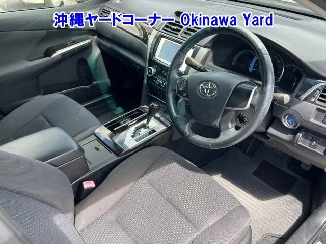TOYOTA CAMRY