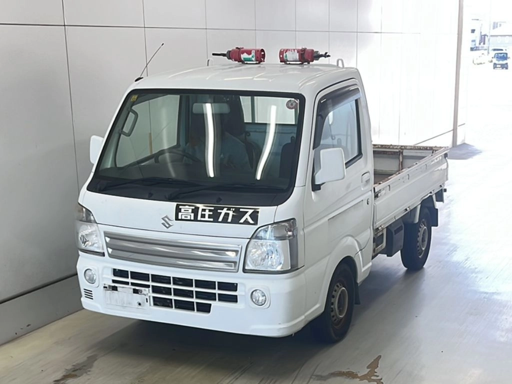 SUZUKI CARRY TRUCK