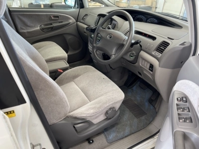 TOYOTA ESTIMA T
