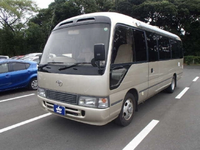 TOYOTA COASTER