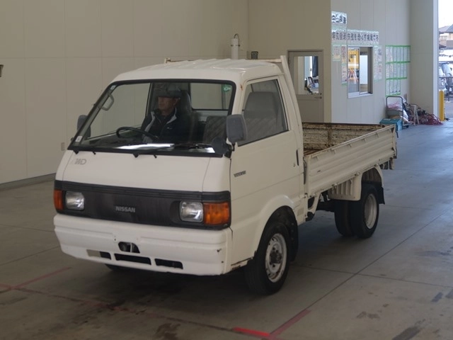 NISSAN VANETTE TRUCK