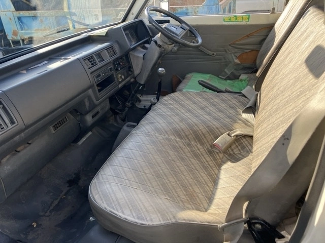 NISSAN VANETTE TRUCK