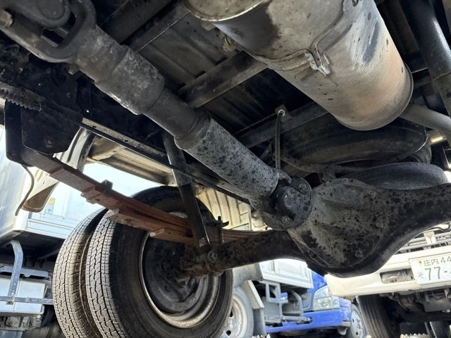 NISSAN VANETTE TRUCK