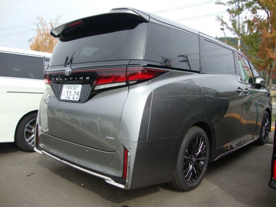 TOYOTA VELLFIRE HYBRID