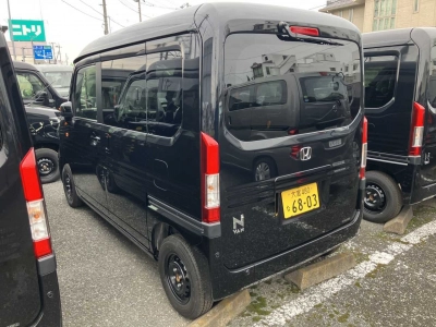 HONDA N-VAN