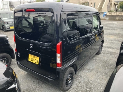 HONDA N-VAN