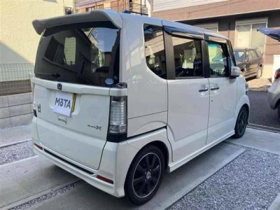 HONDA N BOX