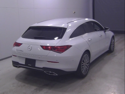 MERCEDES BENZ CLA SHOOTING BRAKE