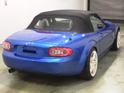 MAZDA ROADSTER