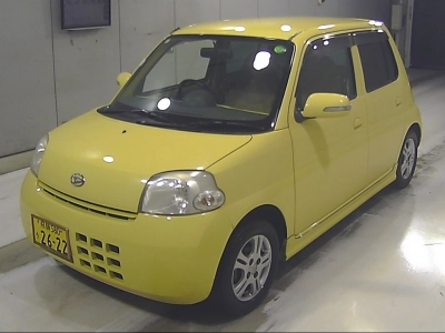 DAIHATSU ESSE