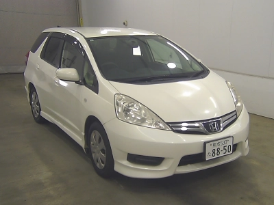 HONDA FIT SHUTTLE