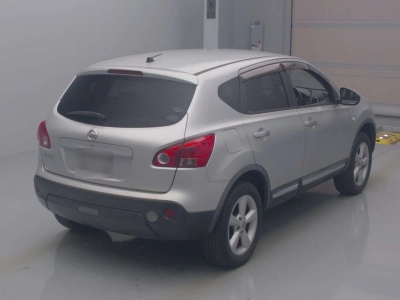 NISSAN DUALIS