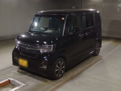 HONDA N BOX CUSTOM