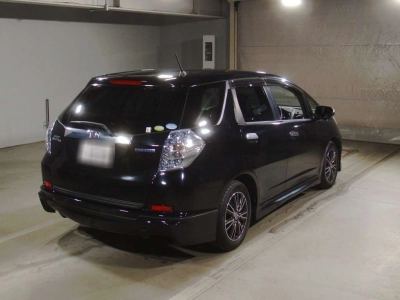 HONDA FIT SHUTTLE HYBRID