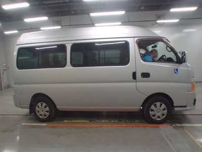 NISSAN CARAVAN