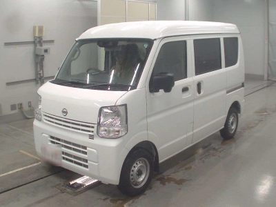 NISSAN CLIPPER VAN