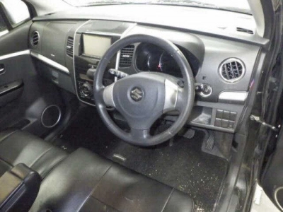 SUZUKI WAGON R STINGRAY