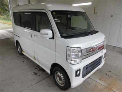 NISSAN CLIPPER RIO