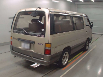 NISSAN CARAVAN
