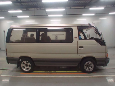 NISSAN CARAVAN