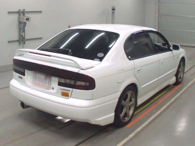 SUBARU LEGACY B4