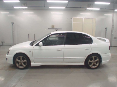 SUBARU LEGACY B4
