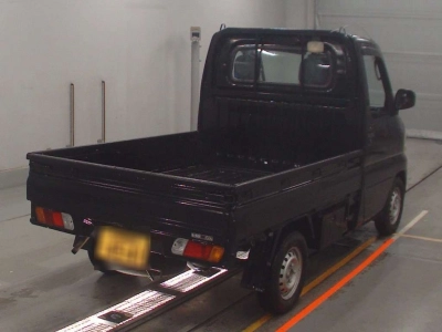 NISSAN CLIPPER TRUCK