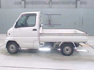 MITSUBISHI MINICAB TRUCK