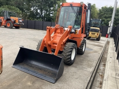 KUBOTA KUBOTA