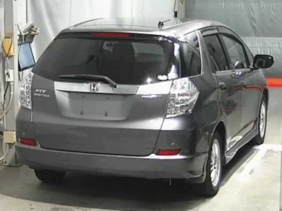 HONDA FIT SHUTTLE