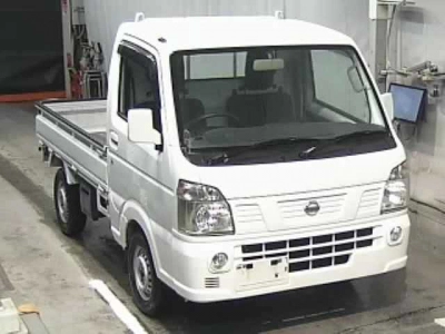 NISSAN NT100 CLIPPER
