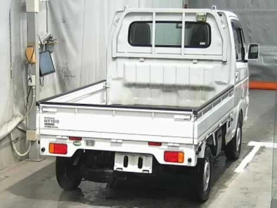 NISSAN NT100 CLIPPER