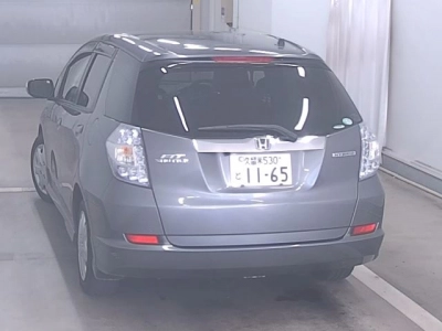 HONDA FIT SHUTTLE HYBRID