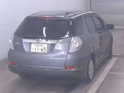 HONDA FIT SHUTTLE HYBRID