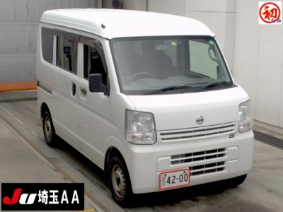 NISSAN NV100 CLIPPER
