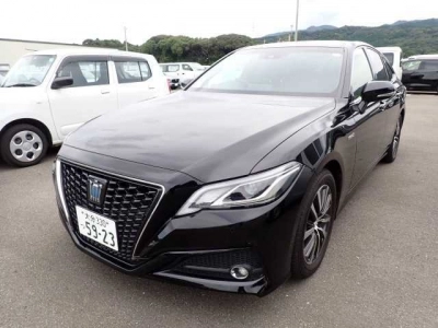 TOYOTA CROWN