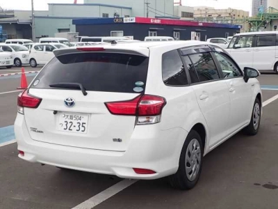 TOYOTA COROLLA FIELDER