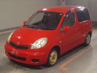 TOYOTA FUN CARGO