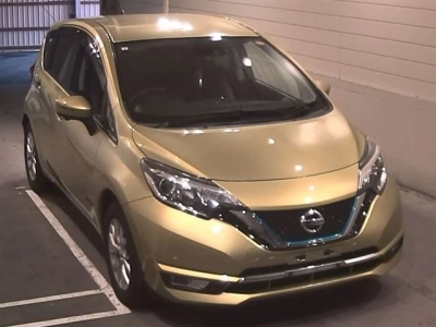NISSAN NOTE