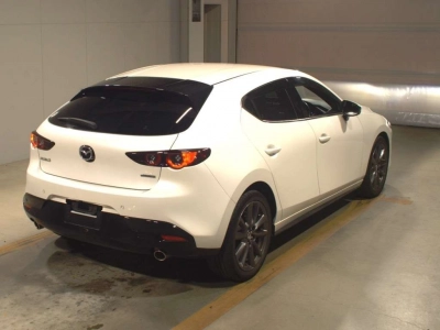 MAZDA MAZDA3 FASTBACK