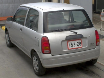 DAIHATSU MIRA